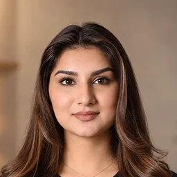 Saliha Shahzad, UI/UX Designer
