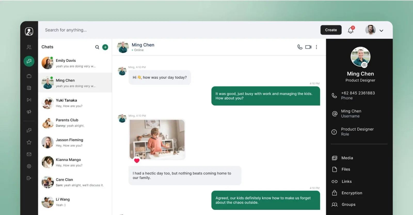 Parents Connect desktop chat screen with a conversation list, messages and a member profile panel